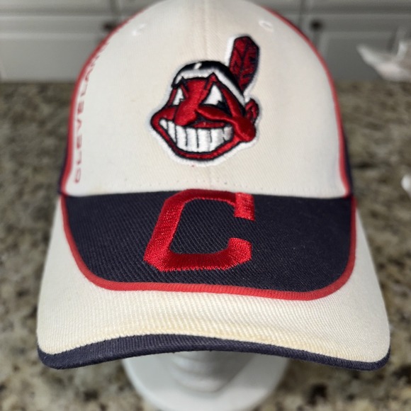 Vintage Cleveland Indians Adjustable Hat! By Fan Favorite Official 3616 Rare - Picture 1 of 10